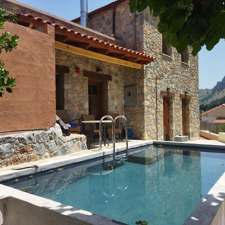 Apirathes Residence Zourva Экстерьер фото
