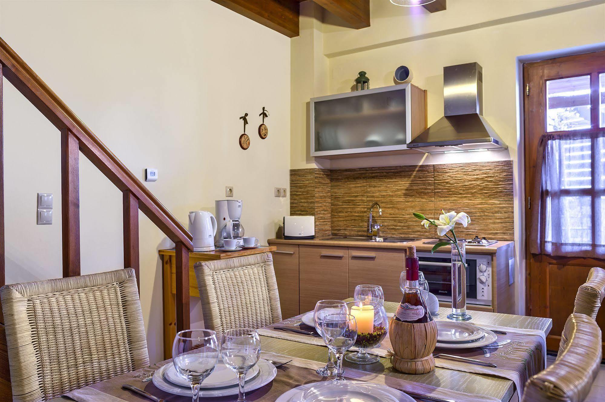 Apirathes Residence Zourva Экстерьер фото