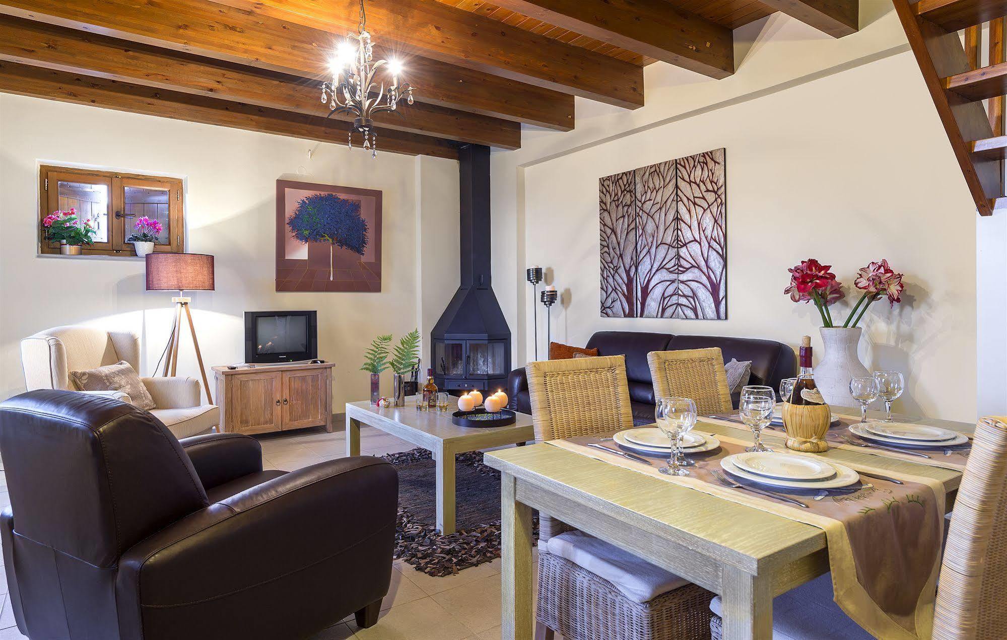 Apirathes Residence Zourva Экстерьер фото