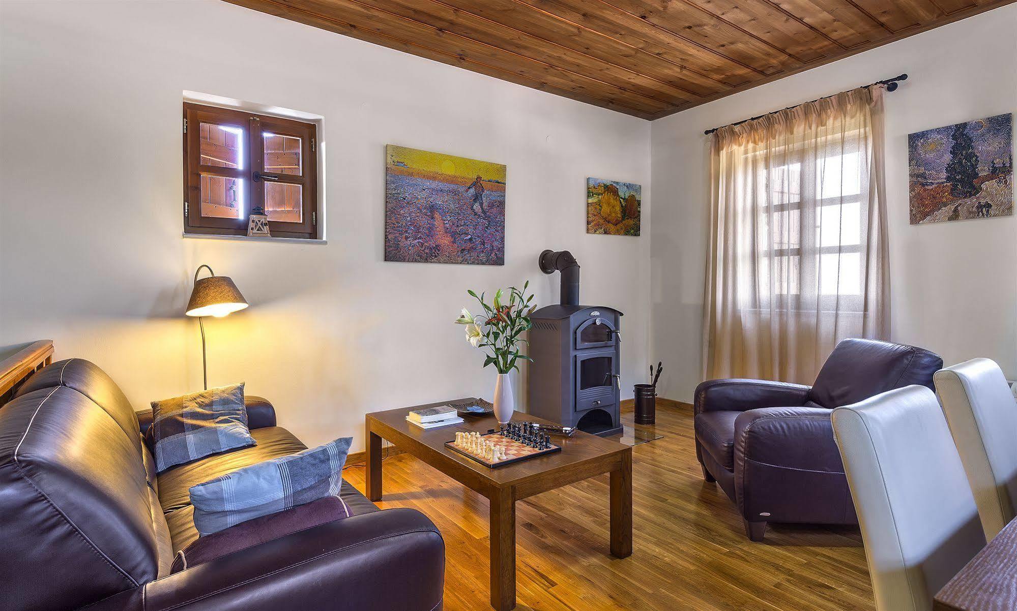 Apirathes Residence Zourva Экстерьер фото
