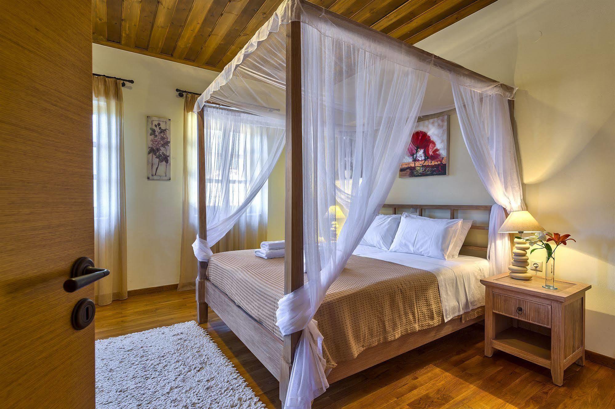 Apirathes Residence Zourva Экстерьер фото